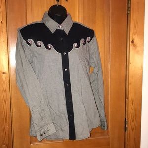 Vintage Wrangler Western Button Up Shirt Western Wear for Women sz M